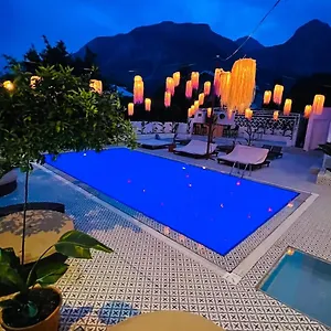 Otel Güler Butık Antalya