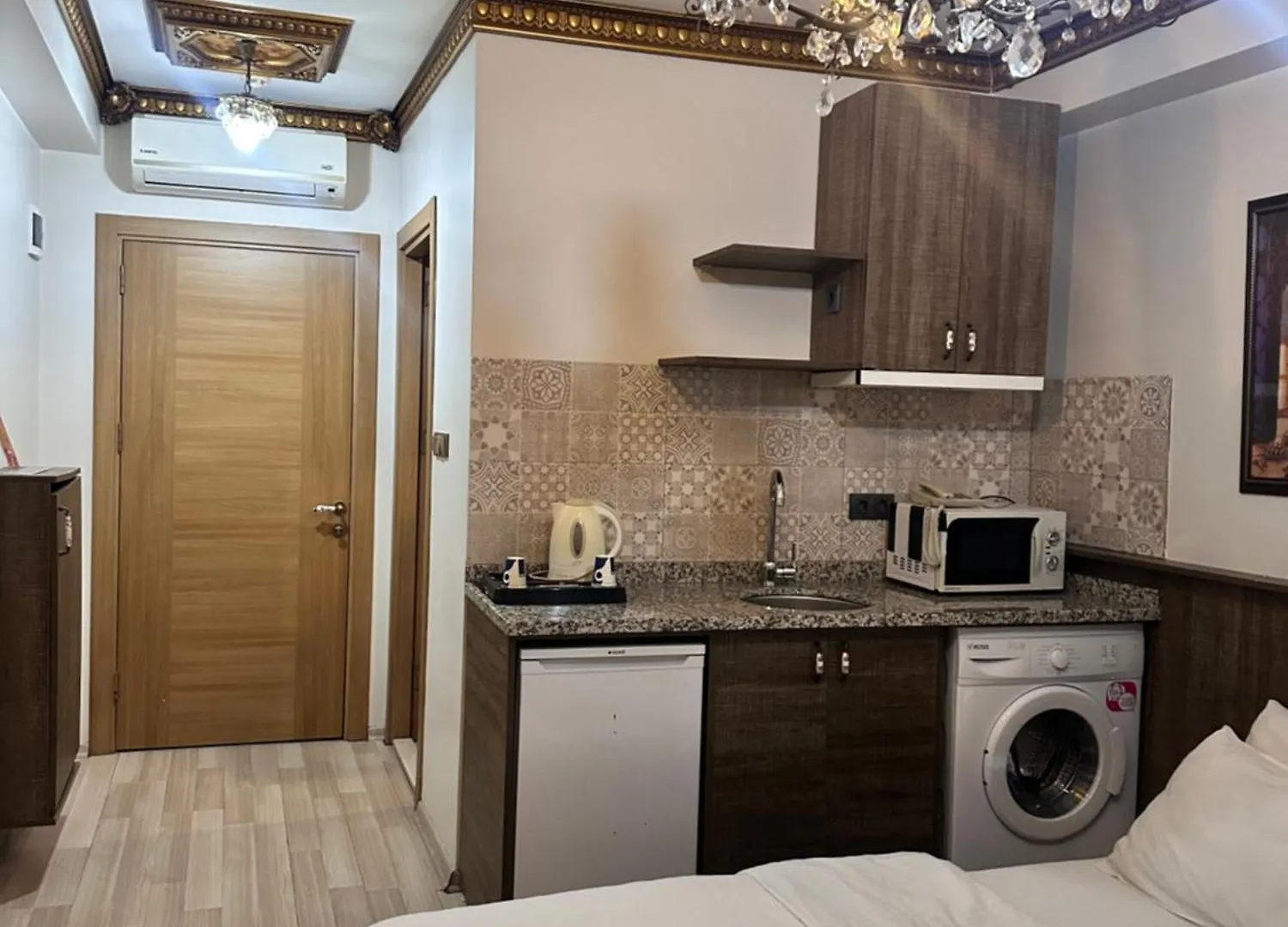 Borancik Suites Istanbul 3*,